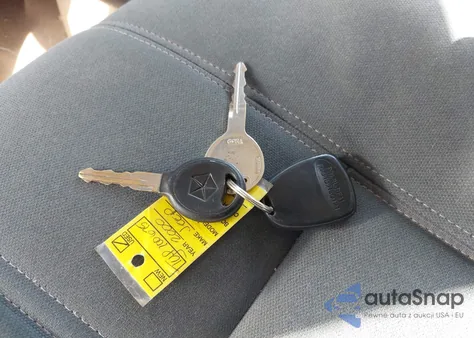 2000 Jeep Wrangler Sahara z USA, uszkodzony, nr VIN 1J4FA59S6YP700675